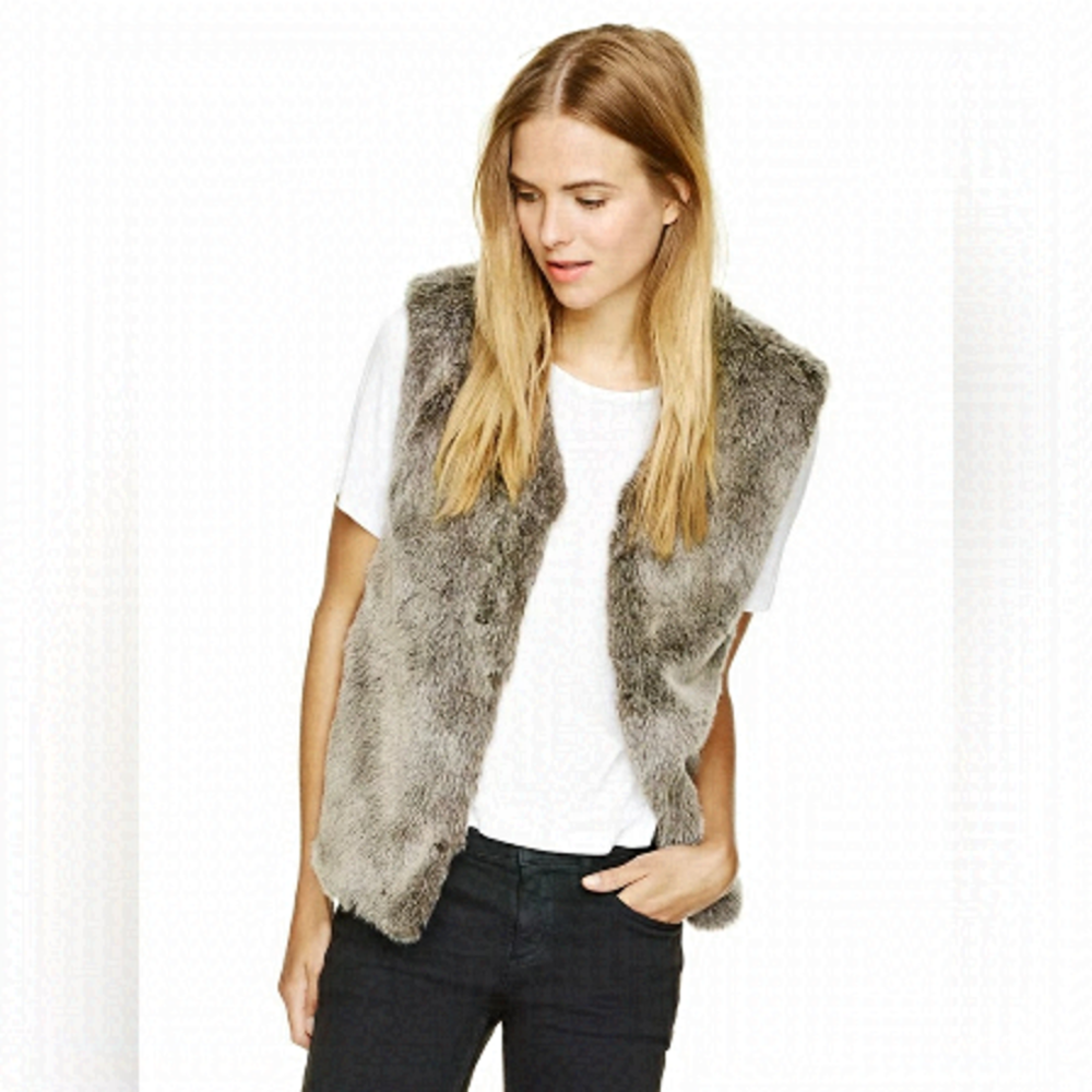 Aritzia Talula Women’s Park Slope Plush Faux Fur Brown Tan Vest Size S